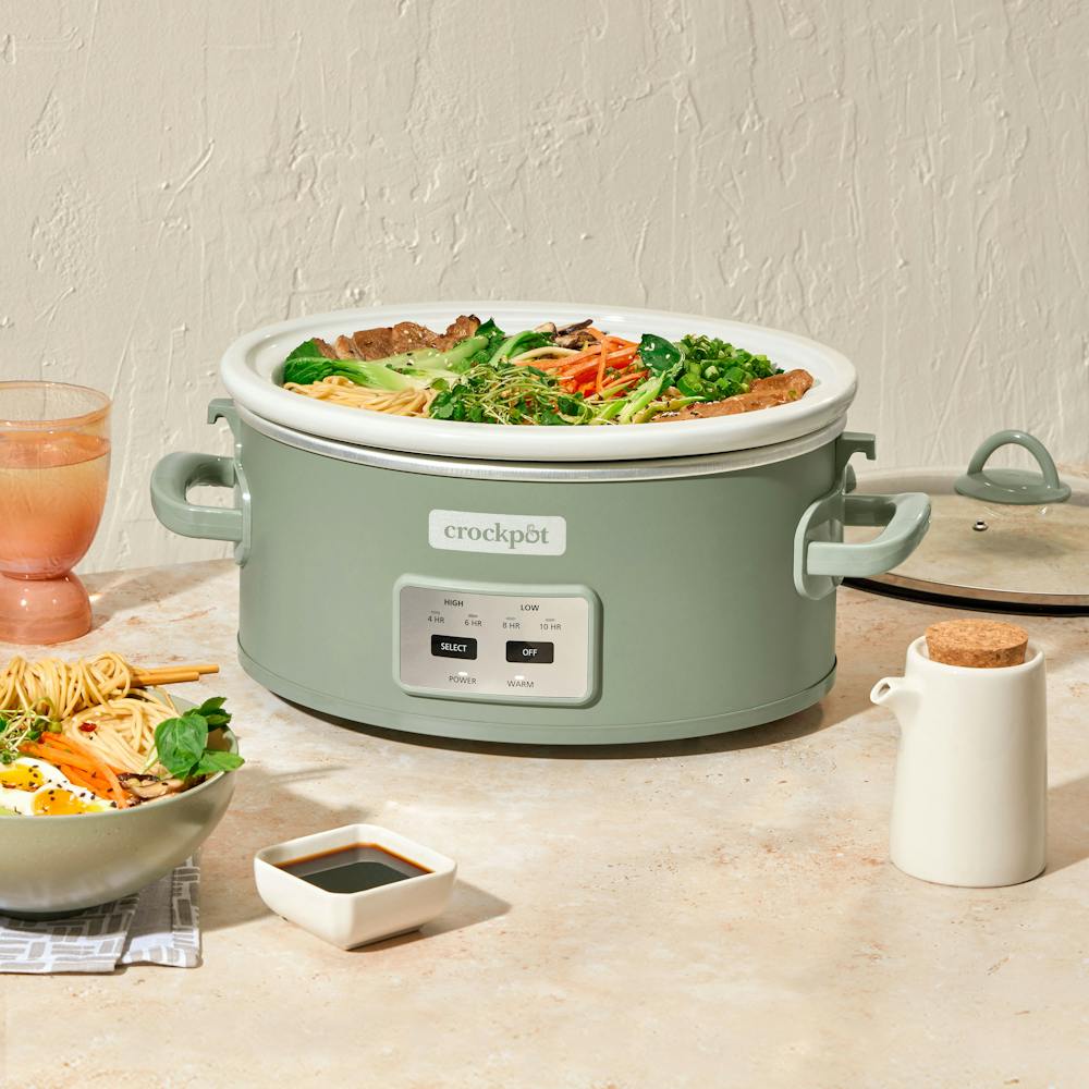 crock-pot-programmable-design-series-6-quart-cook-and-carry-slow-cooker-moonshine-g7 94e6cb40-ae64-3660-918d-c04a575e1d96.jpg