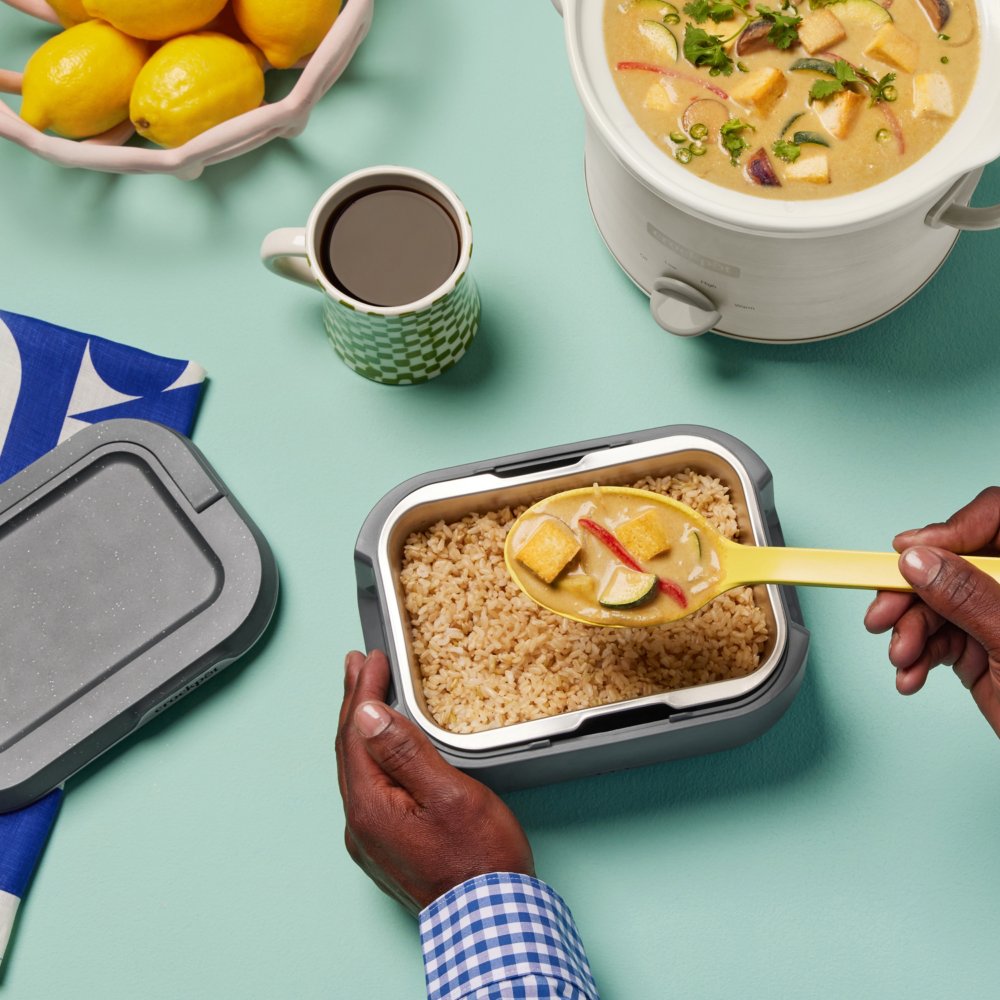 crock-pot-go-portable-food-warmer-electric-lunch-box-with-detachable-cord-a8 DC-39029-Crockpot_CPGO-ATF05-nogfx