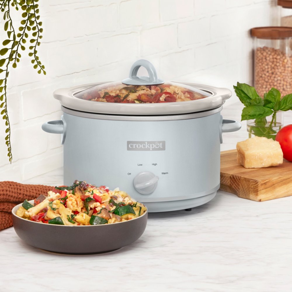 crock-pot-manual-design-series-4-5-quart-slow-cooker-macaroon-blue-p0 DC-39109-Crockpot_2022FallDesigns-Macaron-ATF04-nogfx