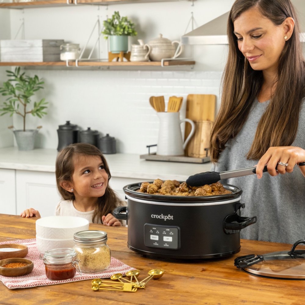 crock-pot-one-touch-control-6-quart-cook-and-carry-slow-cooker-matte-black-k5 Resized_2125185-3