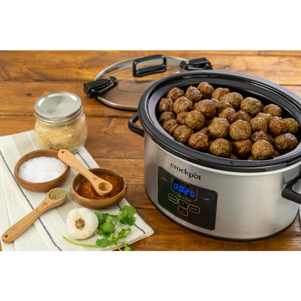 crock-pot-programmable-4-quart-cook-and-carry-slow-cooker-stainless-steel-q8 crockpot_shot_9_CPSCVC40LL-S copy